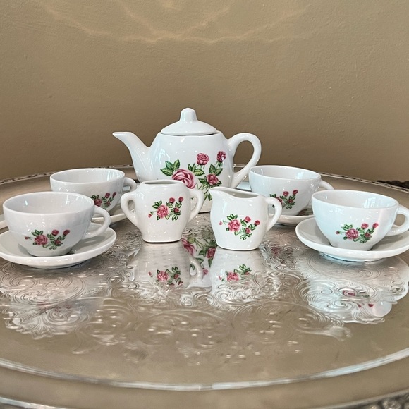 NEW Vtg Miniature Porcelain Tea Set; teapot, sugar & creamer, 4 cups & saucers. - Picture 2 of 14